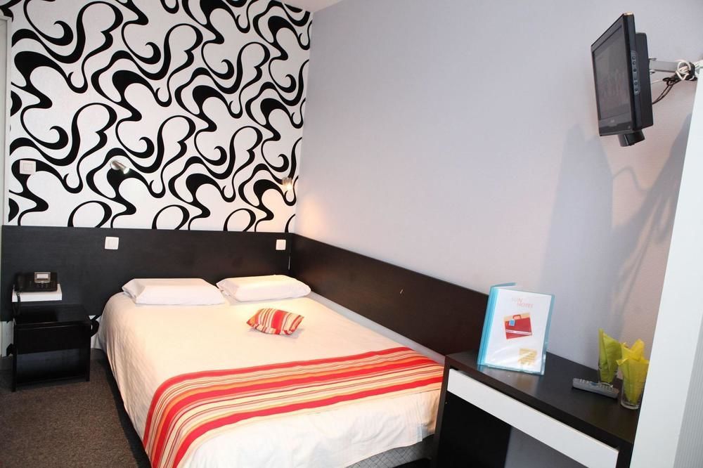 Sun Hotel Saint-Gilles Exterior photo